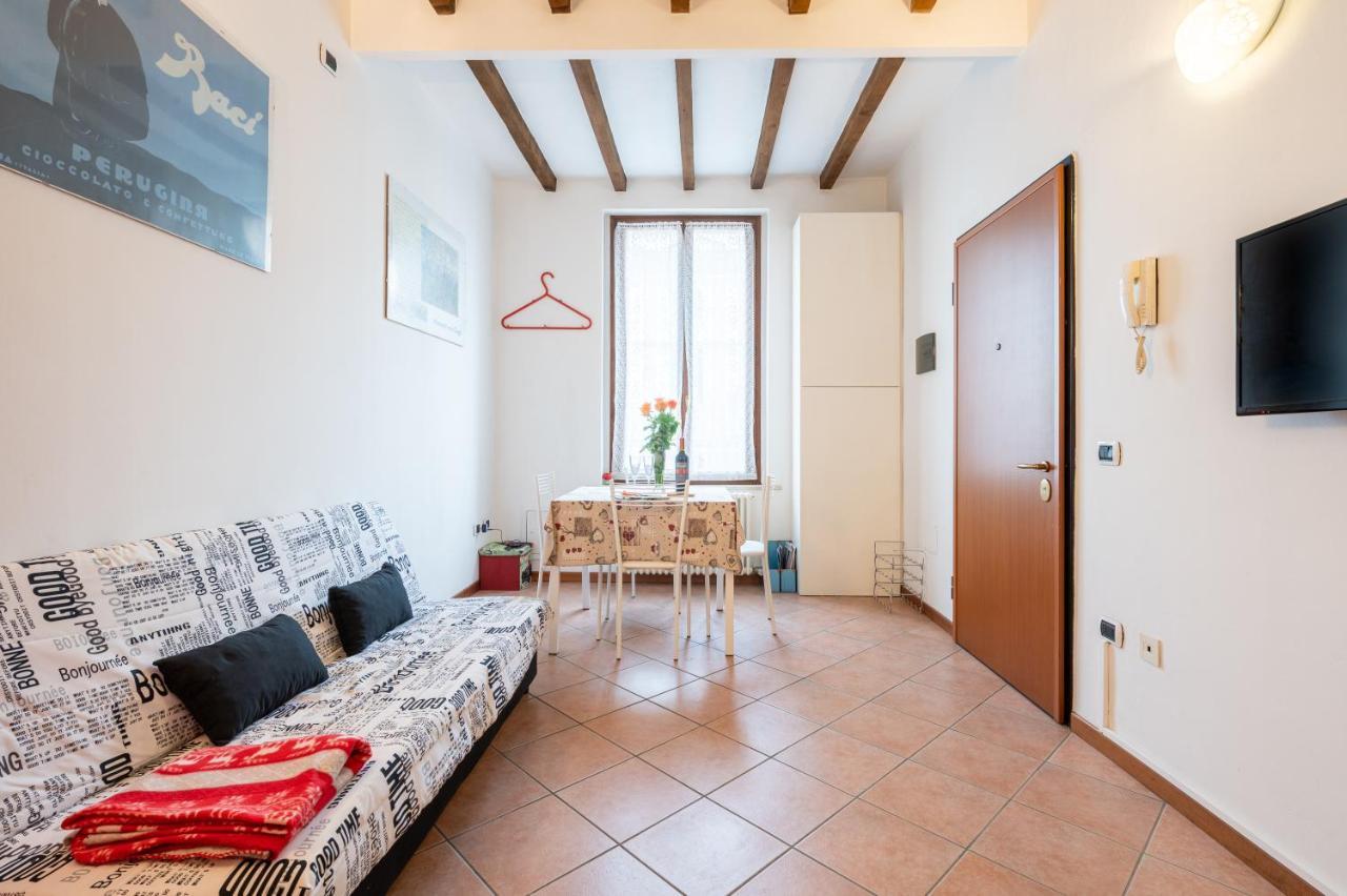 Parma Historic Center Apartment 7Min From Duomo Exterior foto